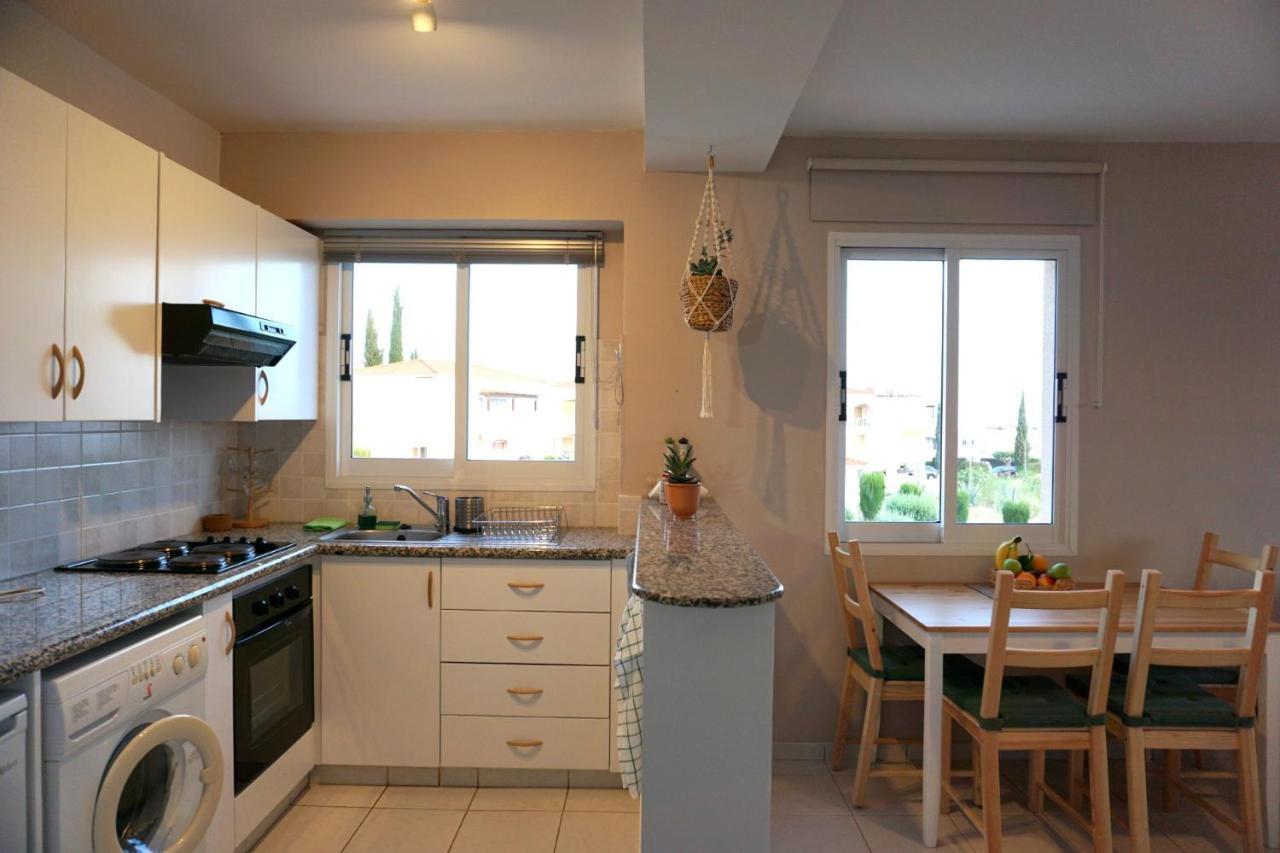Top Seaview Apartment In Peyia Esterno foto